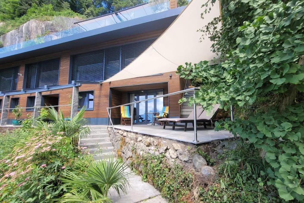 Villa Bootsmann Mit Spektakulaerer Seesicht Nahe Badestrand Vitznau Eksteriør bilde